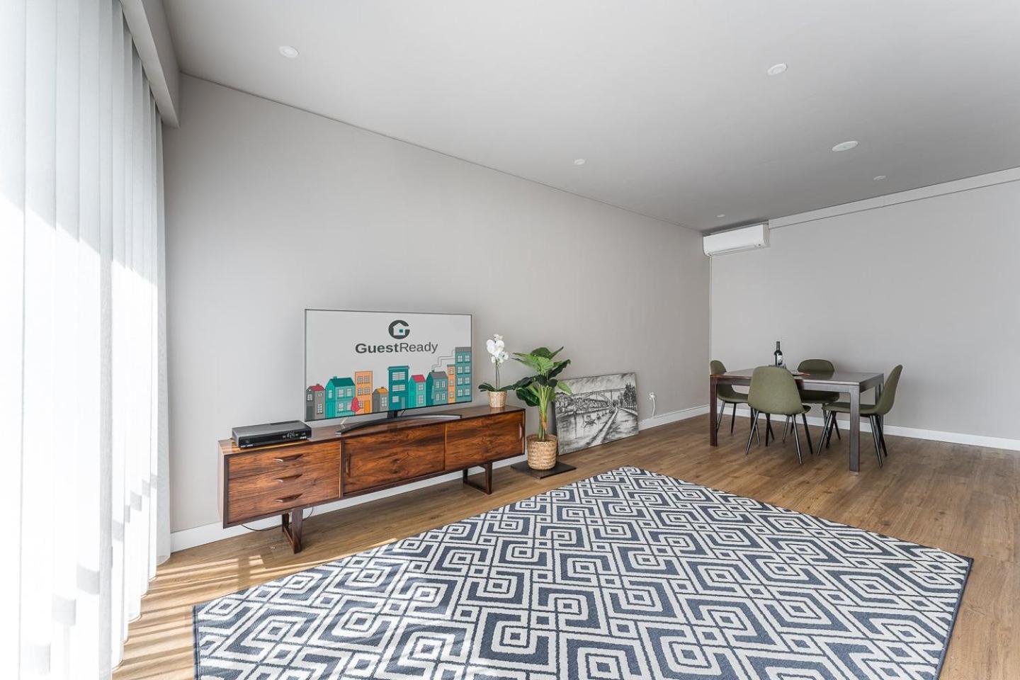 Guestready - Fantastic Apt Overlooking Douro River Порто Екстериор снимка