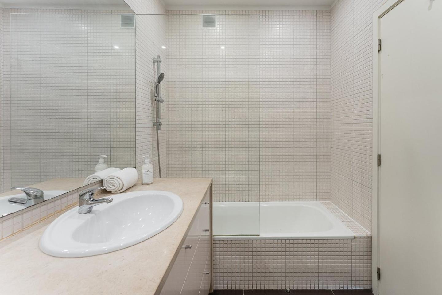 Guestready - Fantastic Apt Overlooking Douro River Порто Екстериор снимка